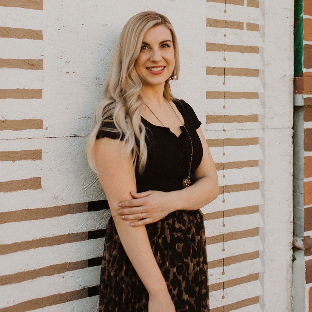 Rachel Rico, Master Designer, Specializing in foiling & balayage